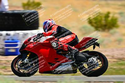 media/Apr-13-2025-TrackXperience (Sun) [[fb1ef998a6]]/Level 2 (Intermediate)/Turn 2 (Session 5)/